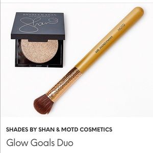 FREE or 3/$20: Glow Goals Duo Set!